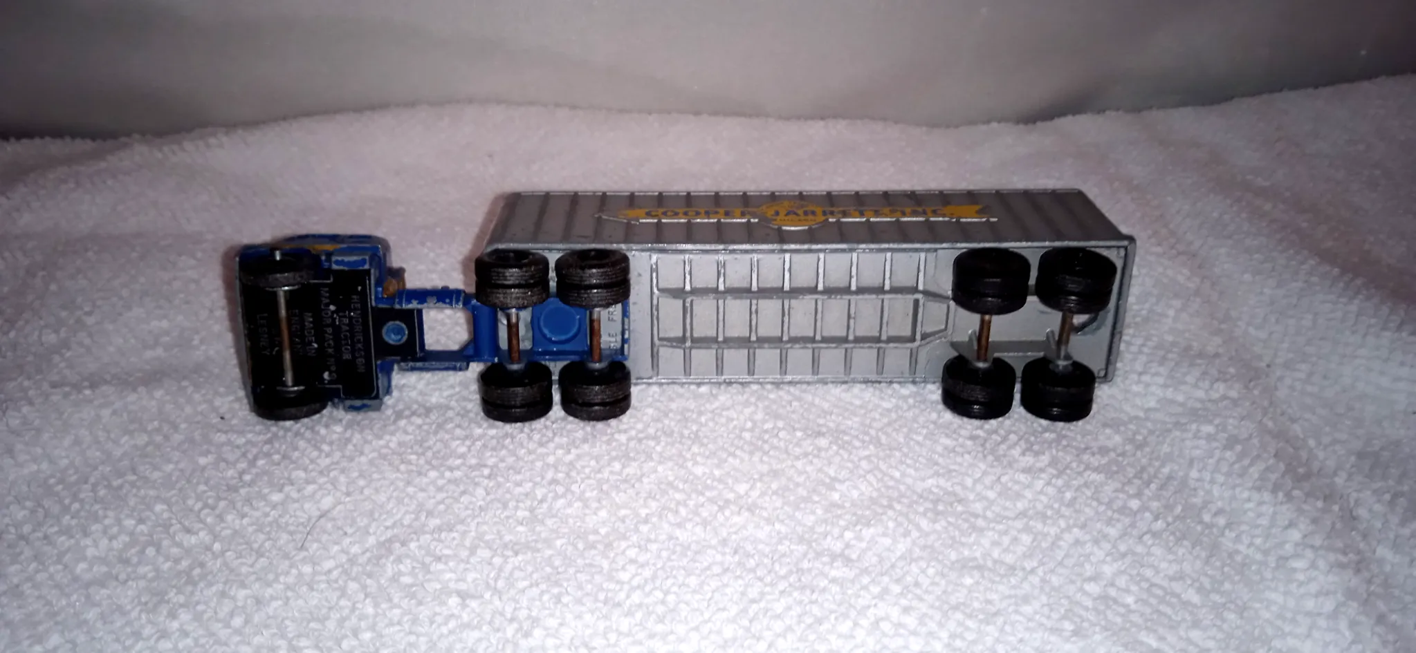 2 Lesney Hendrickson Tractor Inter-State Double Cargo Major Pack No9