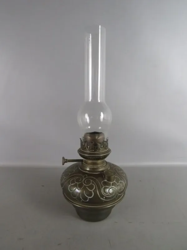 Lampe à huile en cuivre
