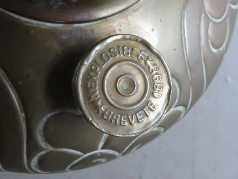Lampe à huile en cuivre
