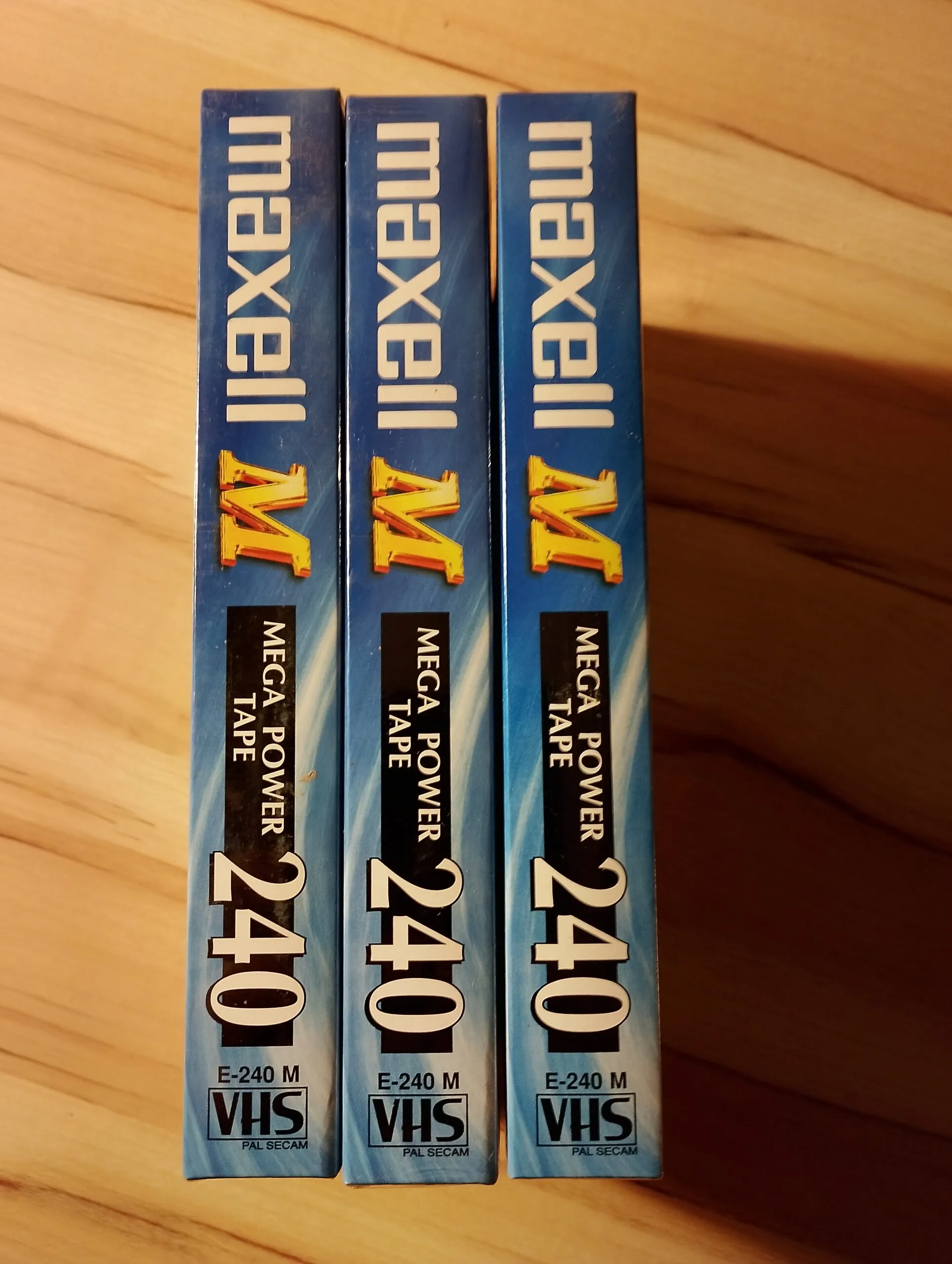 Cassettes Maxell Mega Power 240 – VHS