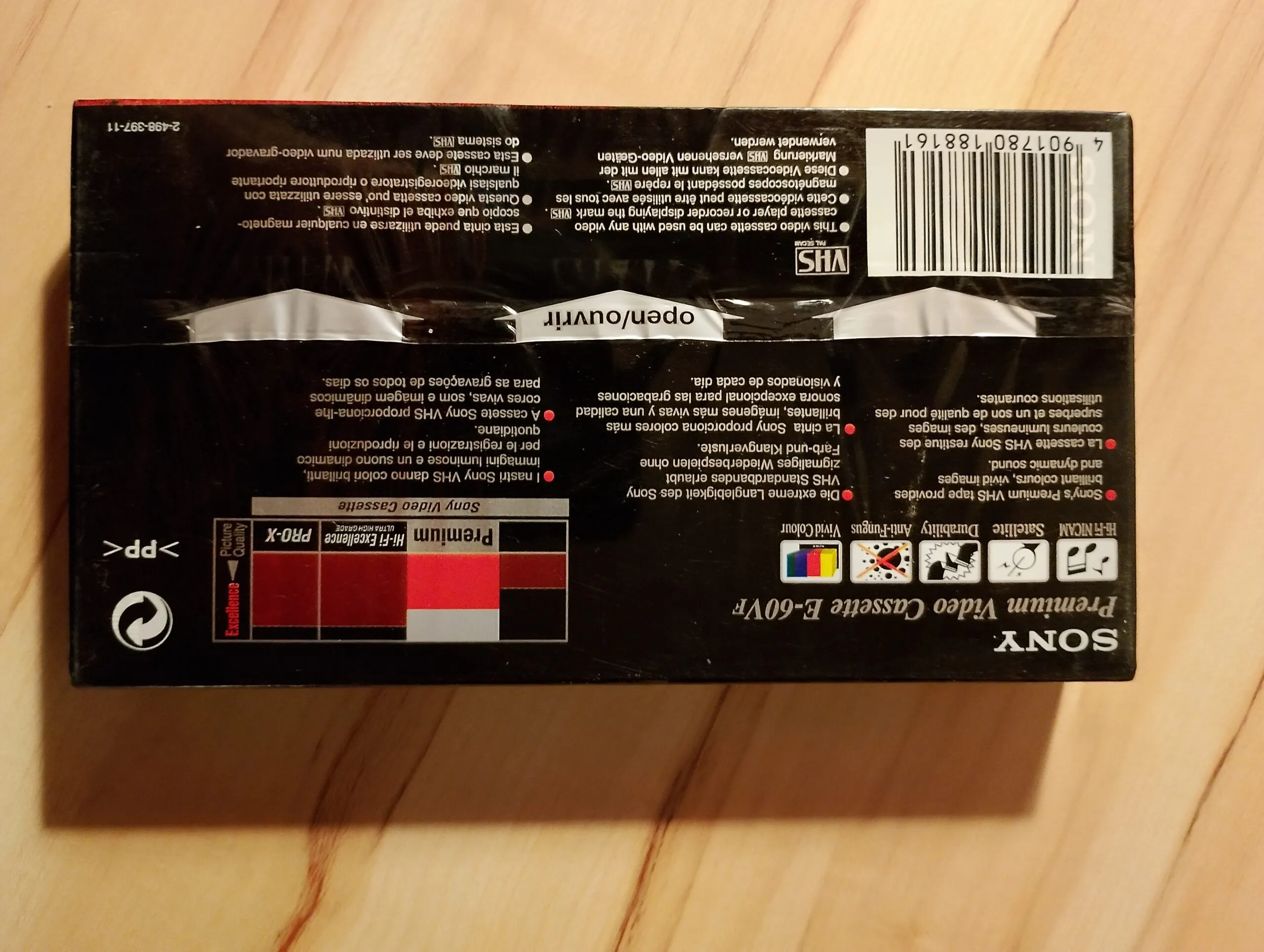 5 cassettes vidéo Sony VHS