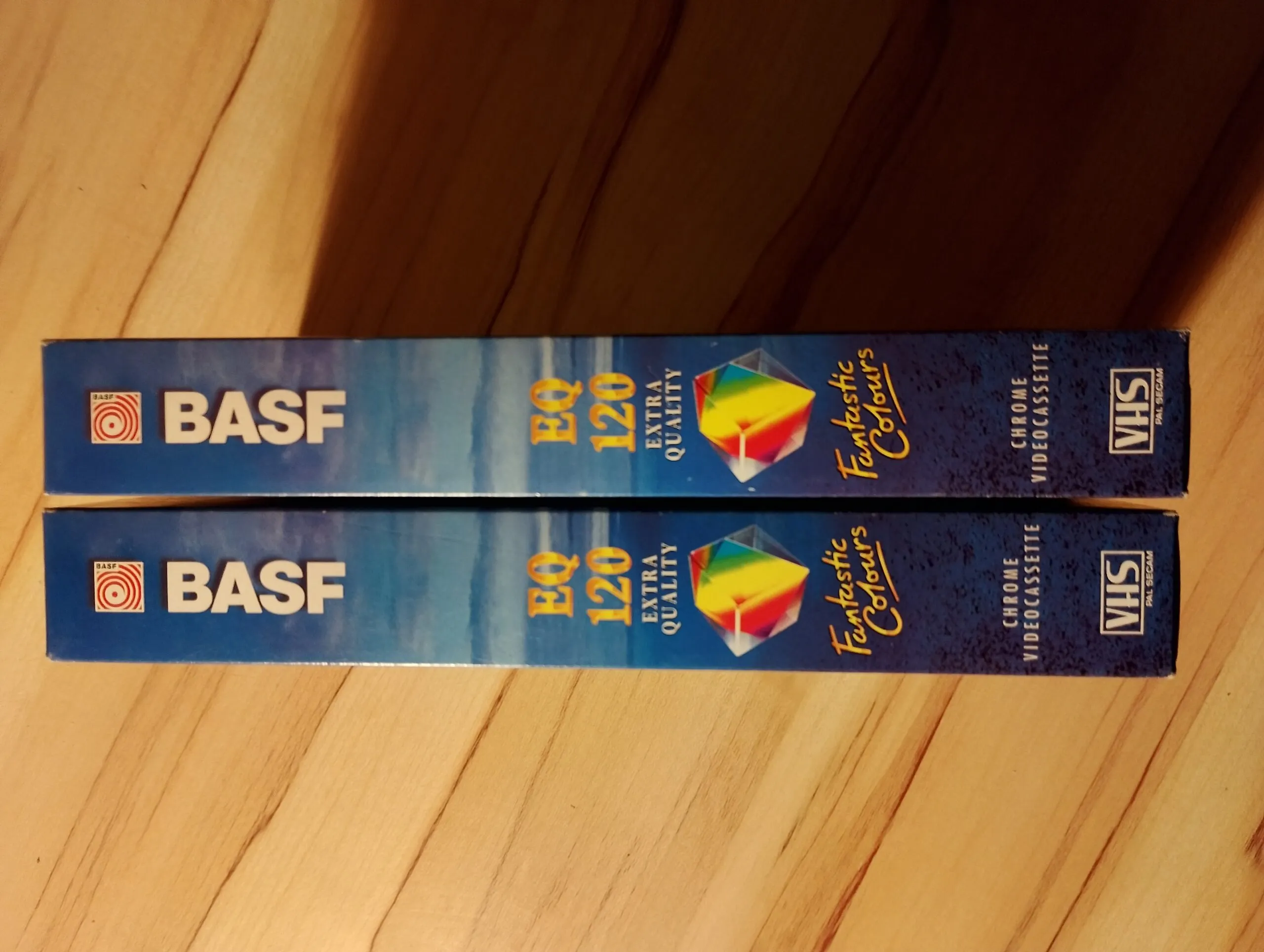 2 cassettes vidéo Basf EQ 120 + 1 Basf EQ 180 – VHS