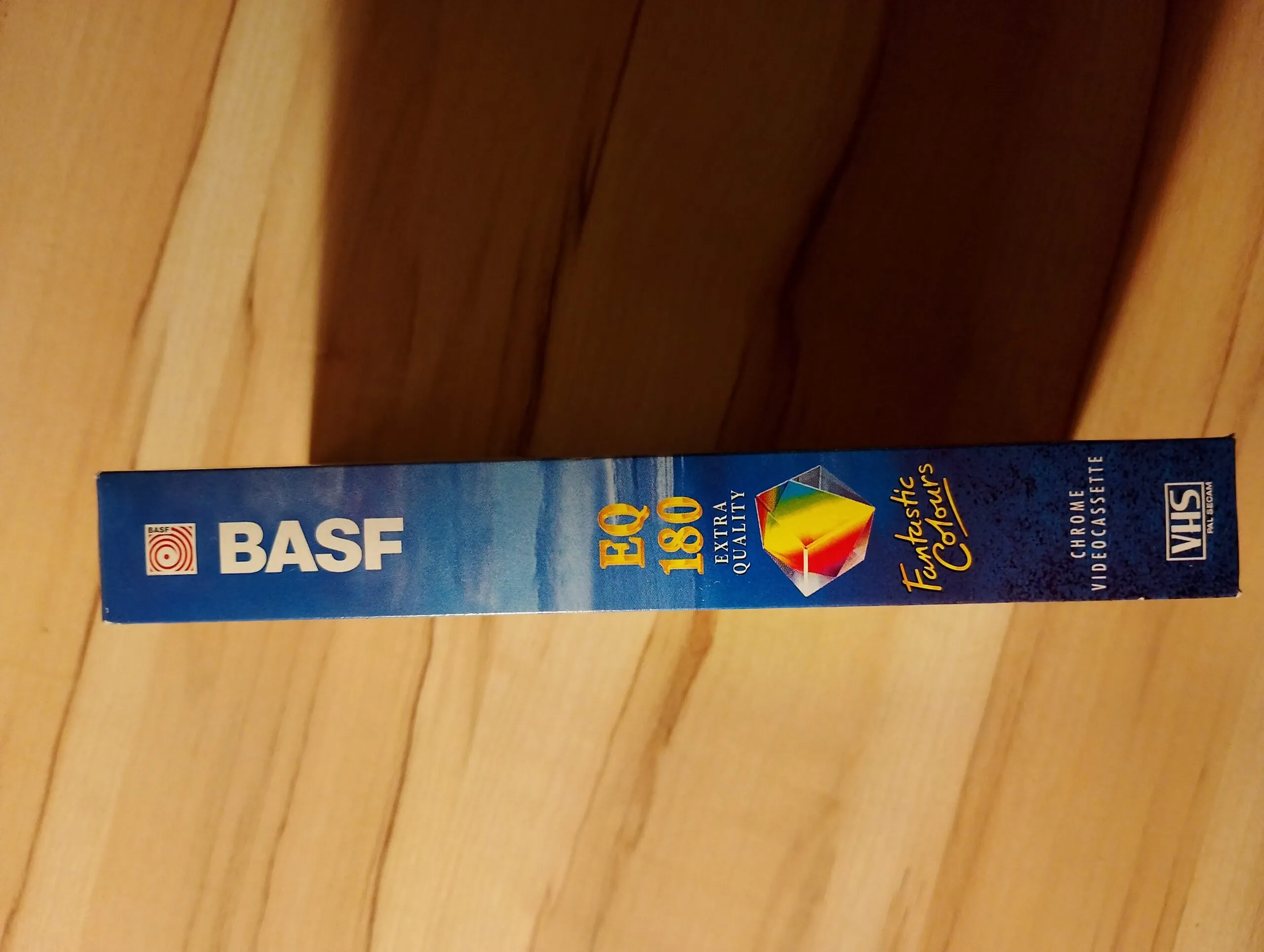 2 cassettes vidéo Basf EQ 120 + 1 Basf EQ 180 – VHS